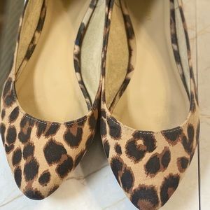 Old navy cheetah print flats
